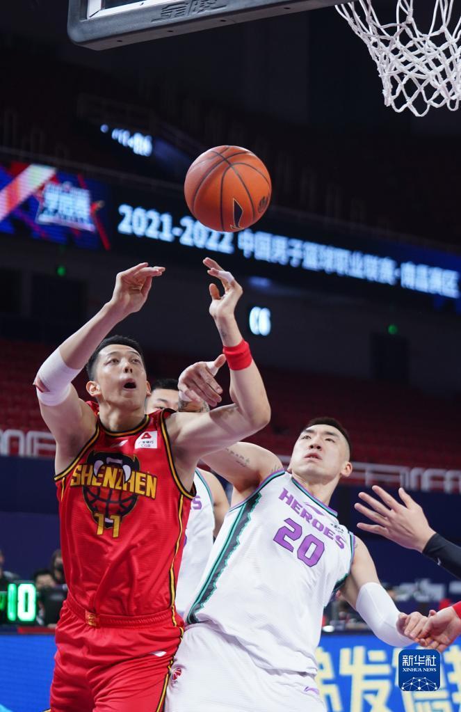  深圳马可波罗失误连连，不敌山东高速男篮