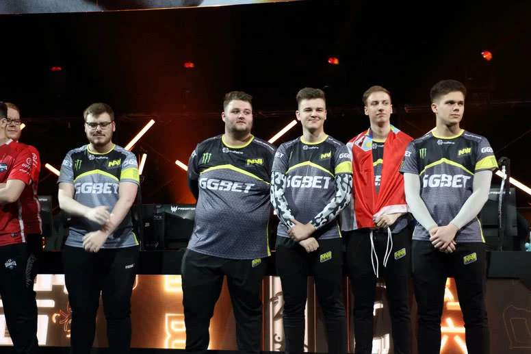  彩虹六号围攻国际赛开幕，战术执行考验团队默契度  